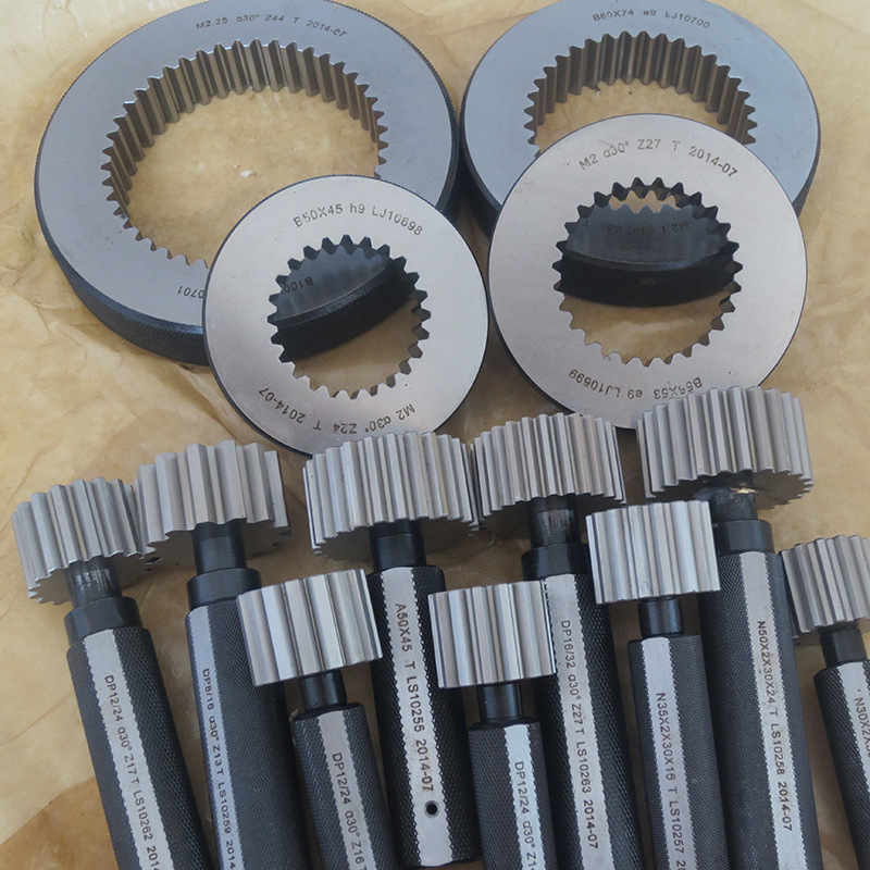 spline plug ကို gauge